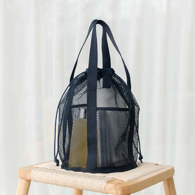 Saco organizador de viagens personalizado com malha cortada e bolso dobrável