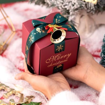 Bolsa de Natal em papel personalizada embalagem de presentes com materiais reciclados