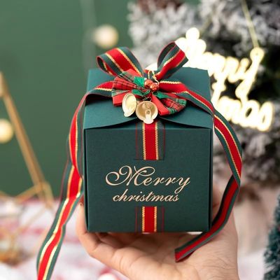 Bolsa de Natal em papel personalizada embalagem de presentes com materiais reciclados
