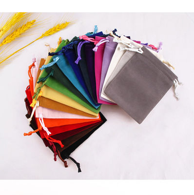 Bolsas coloridas de cordas de veludo para embalagem e exibição de jóias personalizadas