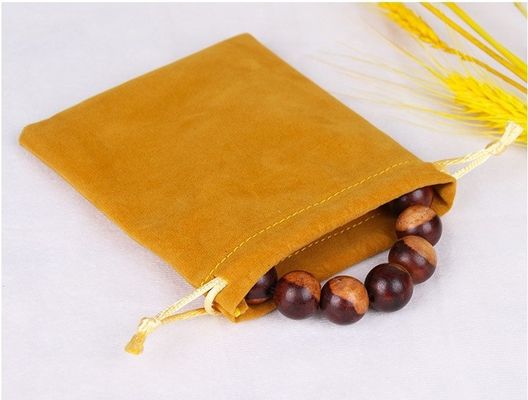 Bolsas coloridas de cordas de veludo para embalagem e exibição de jóias personalizadas