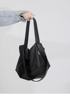 Saco versátil feminino 2024 com travesseiro esquivado Instagram Design e grande capacidade