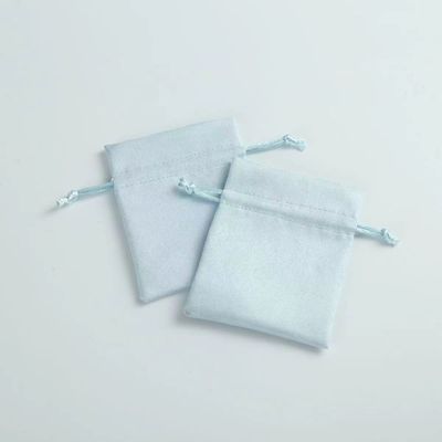 Aceitável OEM/ODM Custom Light Blue Velvet Drawstring Bag para organização de joias