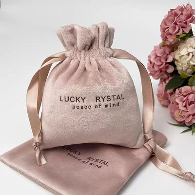 Embalagem pequena Saco de joalheria de veludo de cordas de tração Logotipo personalizado Impresso Tecido de veludo macio