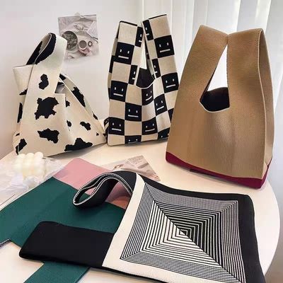 Logotipo manipulado Logotipo personalizado Popular Mulheres Bolsa de compras Bolsa de mão personalizada Bolsa tecida de poliéster Min