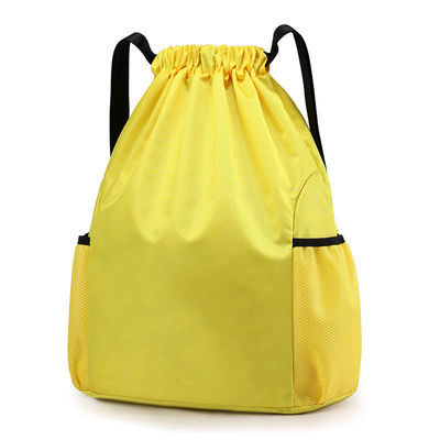 Logotipo personalizado Mochila impermeável para viagem com compartimento de calçado e fecho de corda