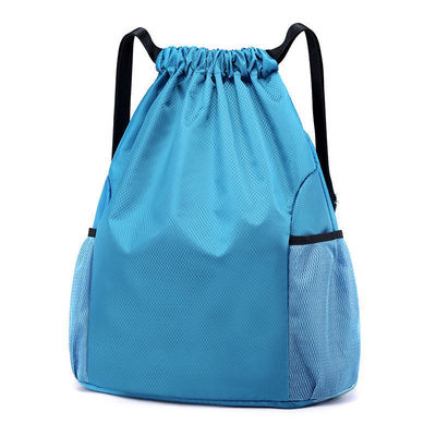 Logotipo personalizado Mochila impermeável para viagem com compartimento de calçado e fecho de corda