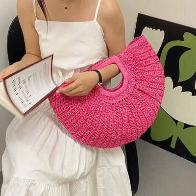 Saco de Tote de palha tecido à mão em forma de meia lua para compras em 2023 Fashion Summer Beach