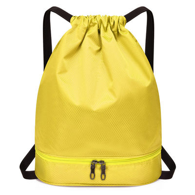 Bolsa de volta com corda de tração impermeável para mulheres Homens Bolsa de ginástica de praia