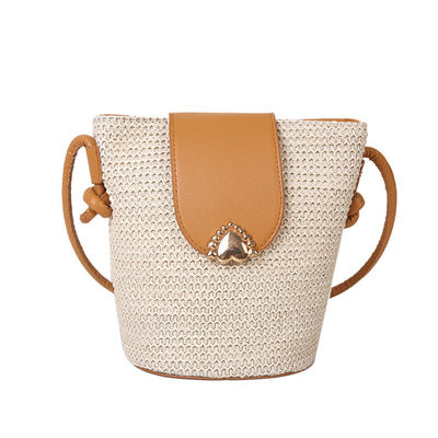 Designer de estilo de verão de madeira redonda de palha tecida saco de balde de praia para bolsa de mão feminina
