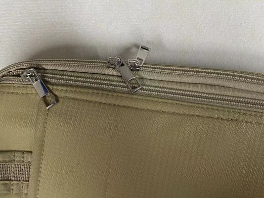 Saco de viagem de pescoço pequeno de nylon à prova d'água para telemóvel e cartão aceitável