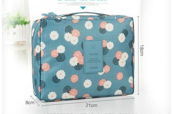 Outdoor Girl Cosmetic Bag Maquiagem Bag Feminino Toiletries Organizador Com Estilo Moderno