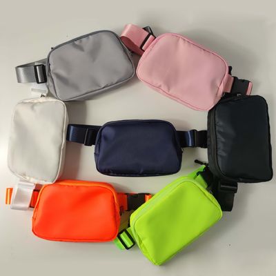 2024 Nylon Feminino Cinturão Corpo Cruzado Saco de cintura para cão Saco de coxa e exercício esportivo Correndo