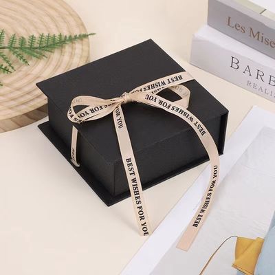 Embalagem de jóias de cores personalizadas Caixa de papel de presente deslizante para maquiagem cosmética