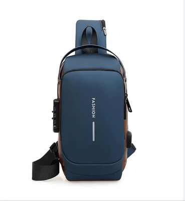 2023 Última moda Saco de crossbody masculino com design à prova d'água e logotipo personalizado