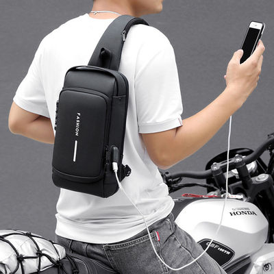 2023 Última moda Saco de crossbody masculino com design à prova d'água e logotipo personalizado