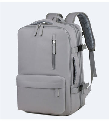 OEM/ODM aceita Mochila funcional de viagem com carregamento USB