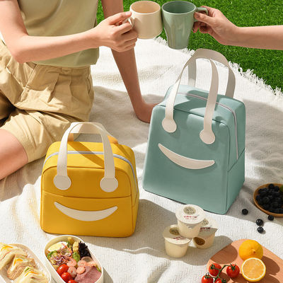 Sacos de caixa isolados para almoço de crianças