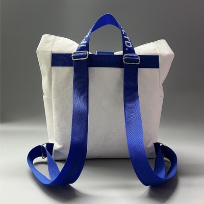 Logotipo impresso personalizado Bolsas de presente de papel de luxo para lojas OEM/ODM