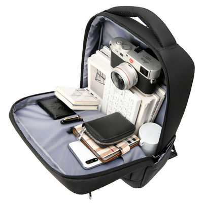 Mochila portátil de alta capacidade com logotipo personalizado Oxford com porta USB e design unisex