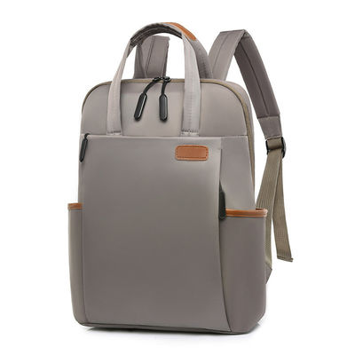 Cor personalizada Mochila portátil para viagens ao ar livre para mulheres Mochila com camada intermédia de computador