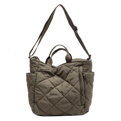 Logotipo personalizado de nylon leve Saco Puffy Feminino Saco Tote Quiltado Saco de ombro único