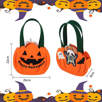 Saco em forma de abóbora de feltro para coletar doces ou brinquedos na celebração do Halloween