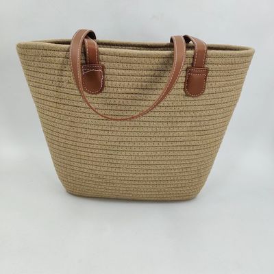 Saco de palha de tecido natural feito à mão A combinação perfeita de estilo e função