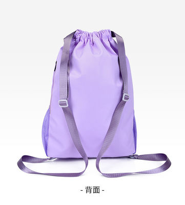 Mochila de atividades ao ar livre com design de voleibol e compartimento para laptop