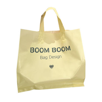 Logotipo personalizado Aceito Manos de Loop Suave Tote Saco de compras de plástico para embalagem de roupas