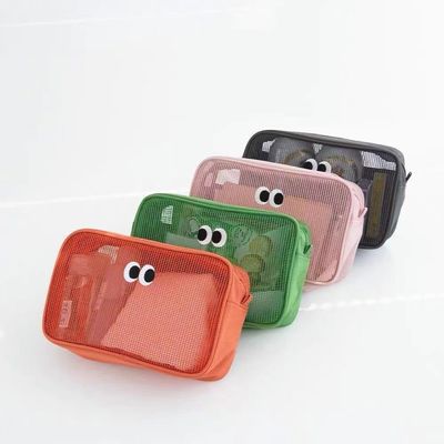 Saco de armazenamento 3D de malha de poliéster reciclado conveniente e durável para artigos de higiene de viagem