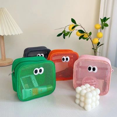 Saco de armazenamento 3D de malha de poliéster reciclado conveniente e durável para artigos de higiene de viagem