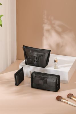 Saco de maquiagem de três peças simples e prático Organize seus itens essenciais com facilidade