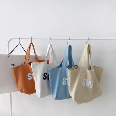 Saco de compras personalizado com design dobrável e padrão de impressão