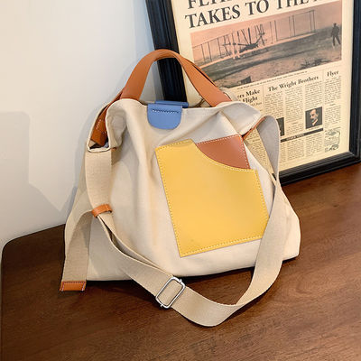 2023 Design Sense Garment Bag para Mulheres Logotipo personalizado Material de revestimento de lona aceito