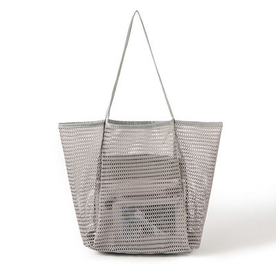 Saco de crochê de um ombro feito à mão Design de tecelagem para um visual casual e simples de verão na praia