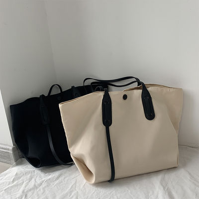 Saco de mensageiro com fecho de fechadura Material de nylon Impressão de logotipo Impressão Saco de compras para a vida diária