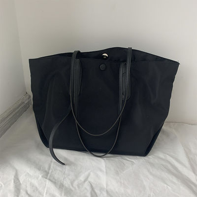 Saco de mensageiro com fecho de fechadura Material de nylon Impressão de logotipo Impressão Saco de compras para a vida diária