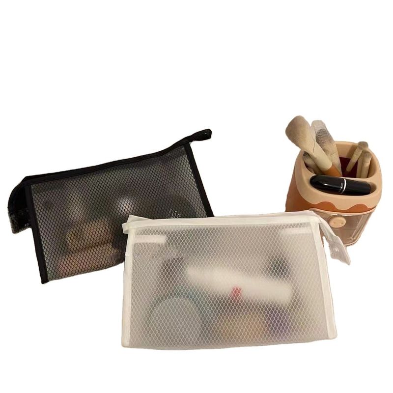 Saco de maquiagem de malha de nylon simples personalizado para higiene e armazenamento de cosméticos em cor preta