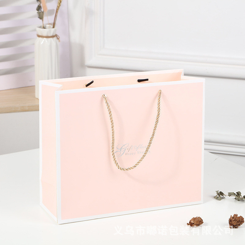 Saco de compras personalizado de papelão de luxo em papel kraft branco com alça de fita